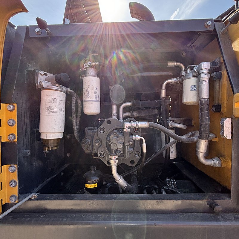 Heavy Equipment Earth Moving Machinery Used Excavator Volvo EC240/24 Ton Bag Loader Cheap Hydraulic Pump EPA Engine