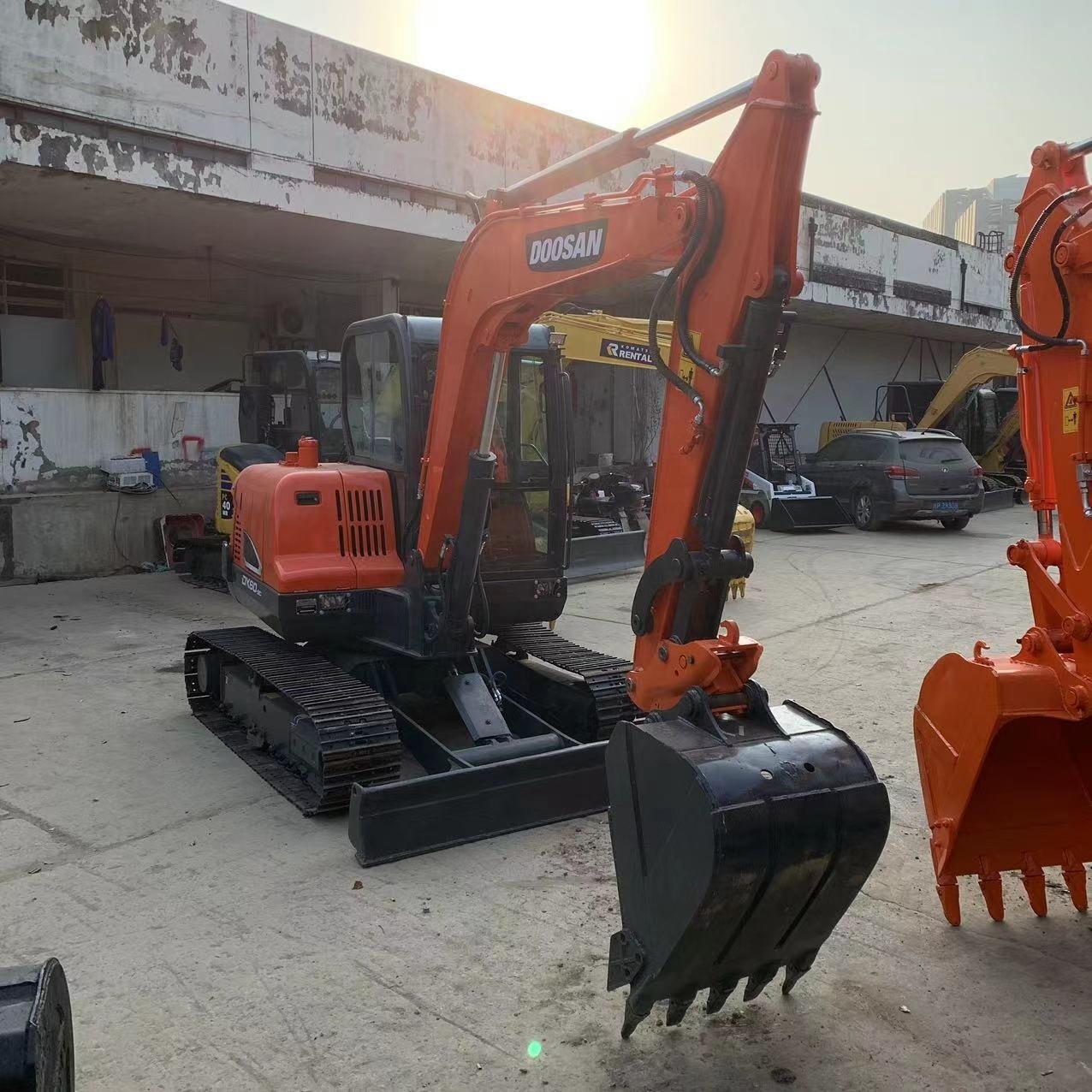 Hot Sale 90% New Korea 6Ton Used DOOSAN DX60-9C Excavator Motor Gearbox Kawasaki Poclain Huade Low Price