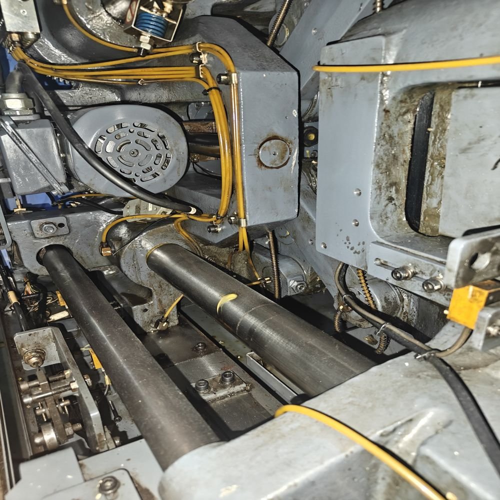 SE50DUZ-C110 Electric Horizontal Injection Molding Machine Used with Core Components Motor PLC Pump Screw Engine