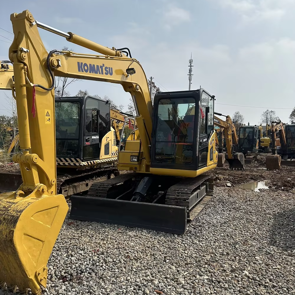 Used crawler excavators 7 ton Japan Used komatsu pc70-8 Komatsu PC70-8 Machine Equipment for Construction with EPA