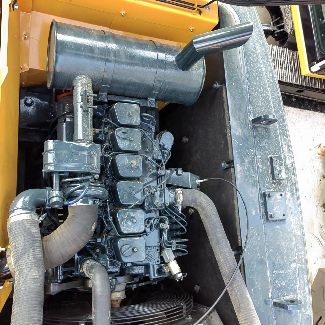 Used Korea Made Hyundai 220-9s 22 Ton Small Excavator In Stock Used Hyundai Excavator Construction Machine