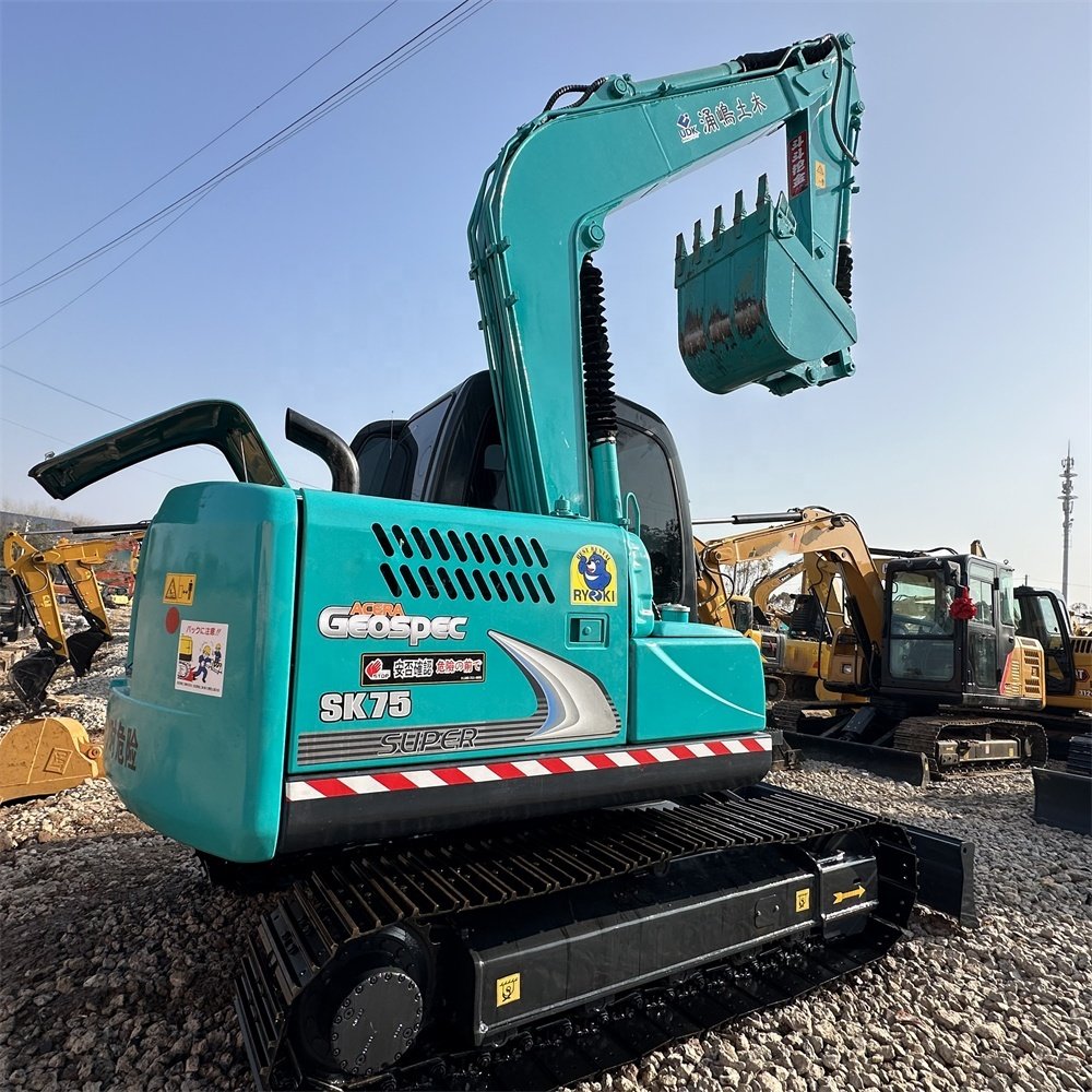 Original used KOBELCO excavator SK75 crawling excavators with good condition excavator bucket in stock