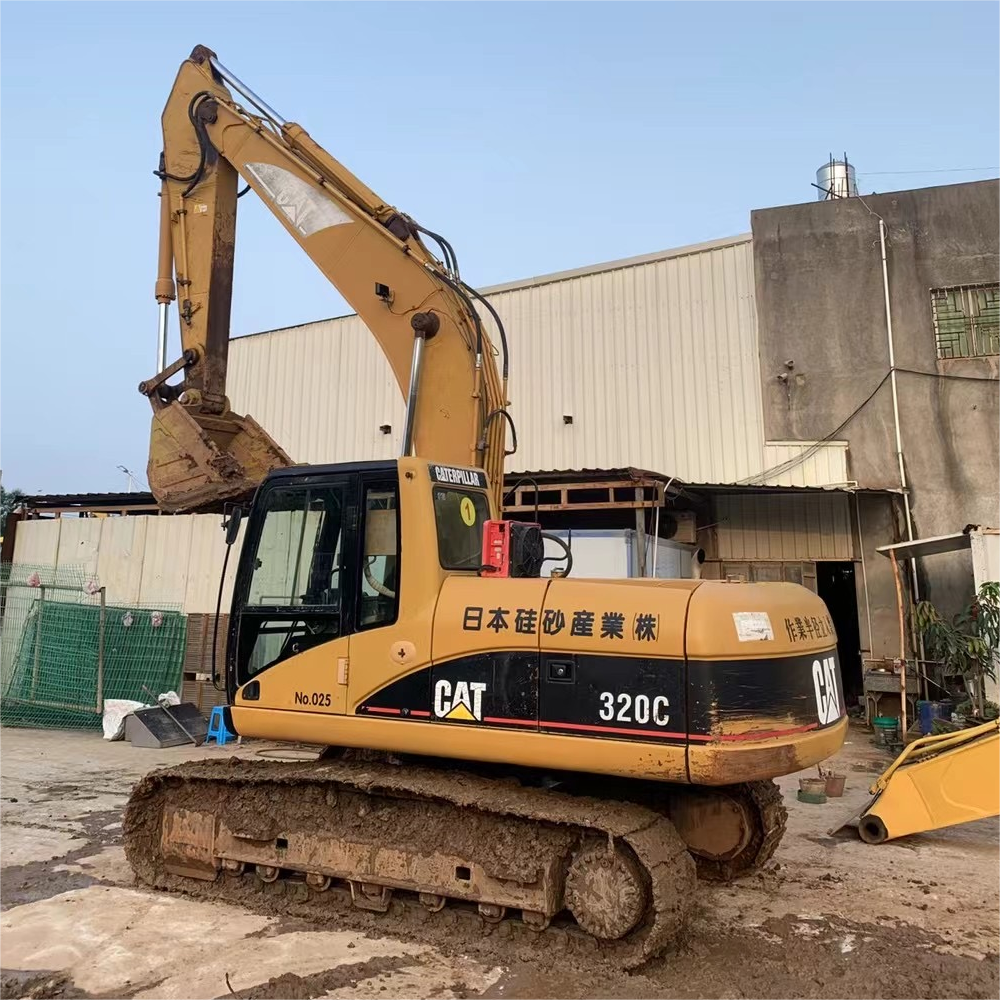 Used 20Ton excavator Operating Weight CAT320C Amphibious Excavator earthmoving machinery