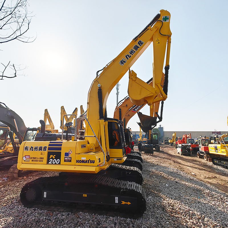 Japan used Komatsu PC200 excavator second hand Komatsu 200 20TON tracked crawler excavator earth moving digger excavadora