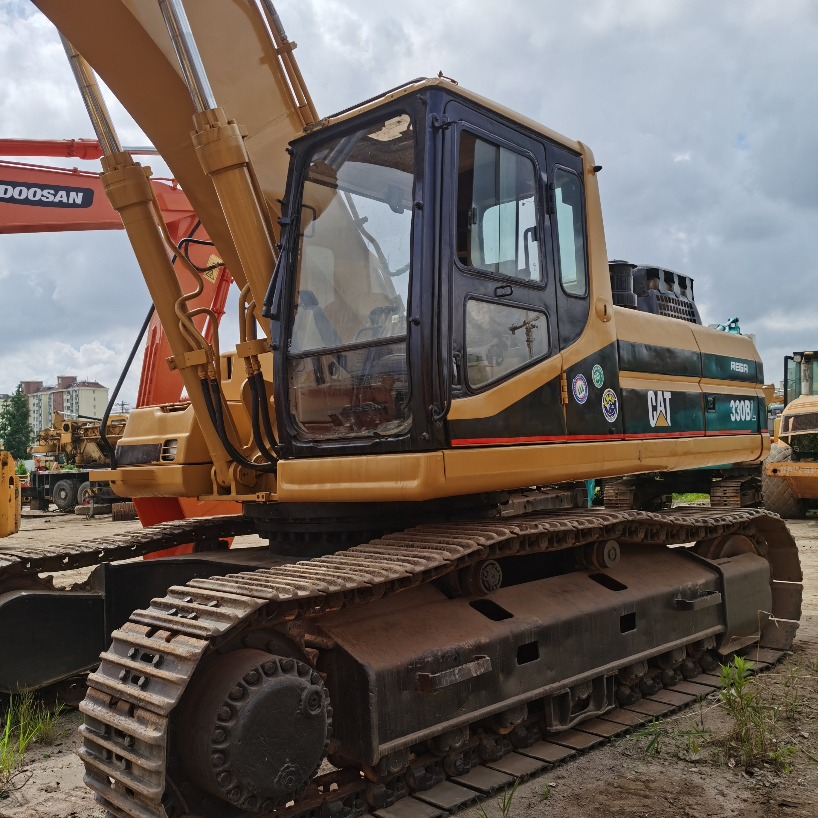 30 tons CAT 330B Caterpillar 330B used excavator Excavator Hydraulic Good Condition Second Hand