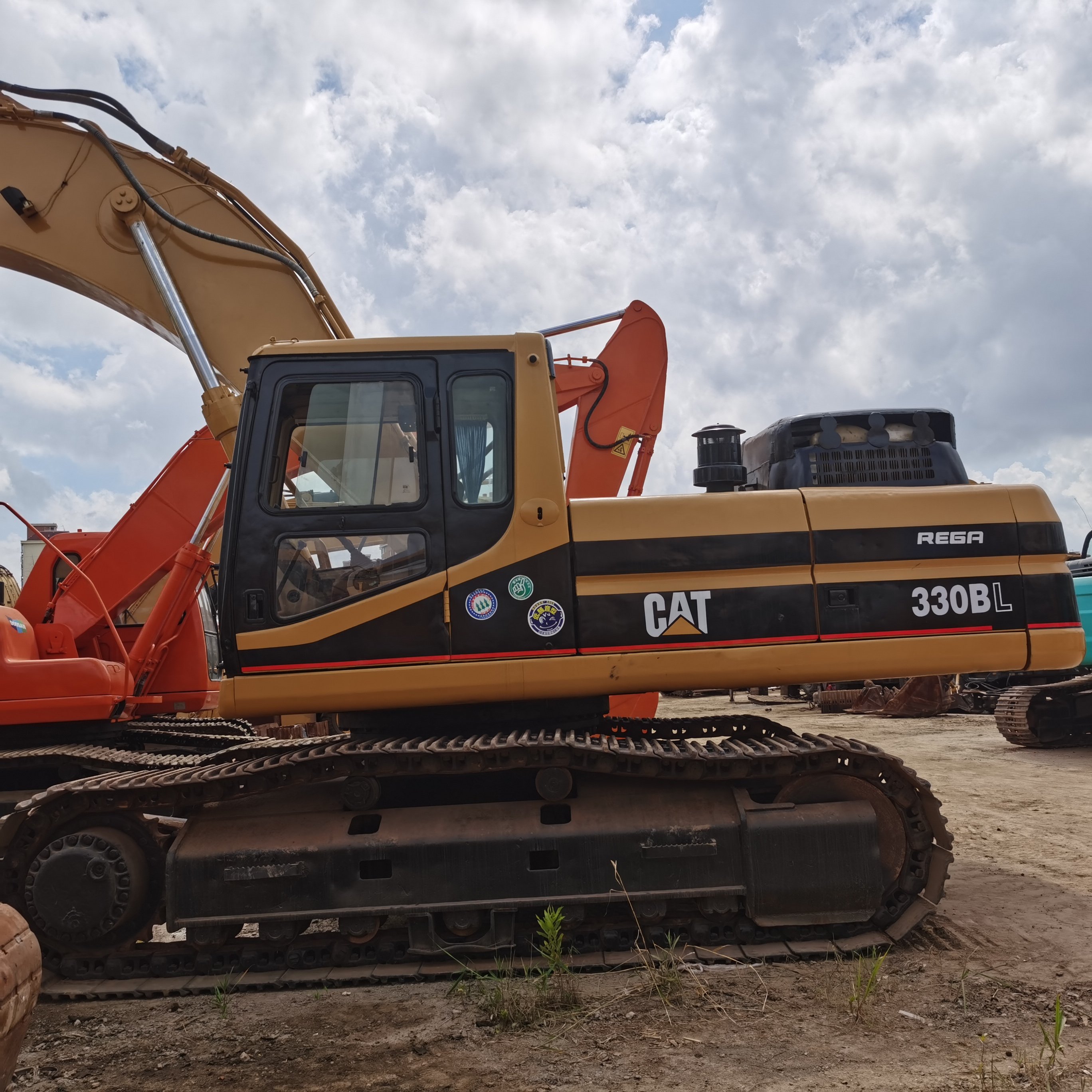 30 tons CAT 330B Caterpillar 330B used excavator Excavator Hydraulic Good Condition Second Hand