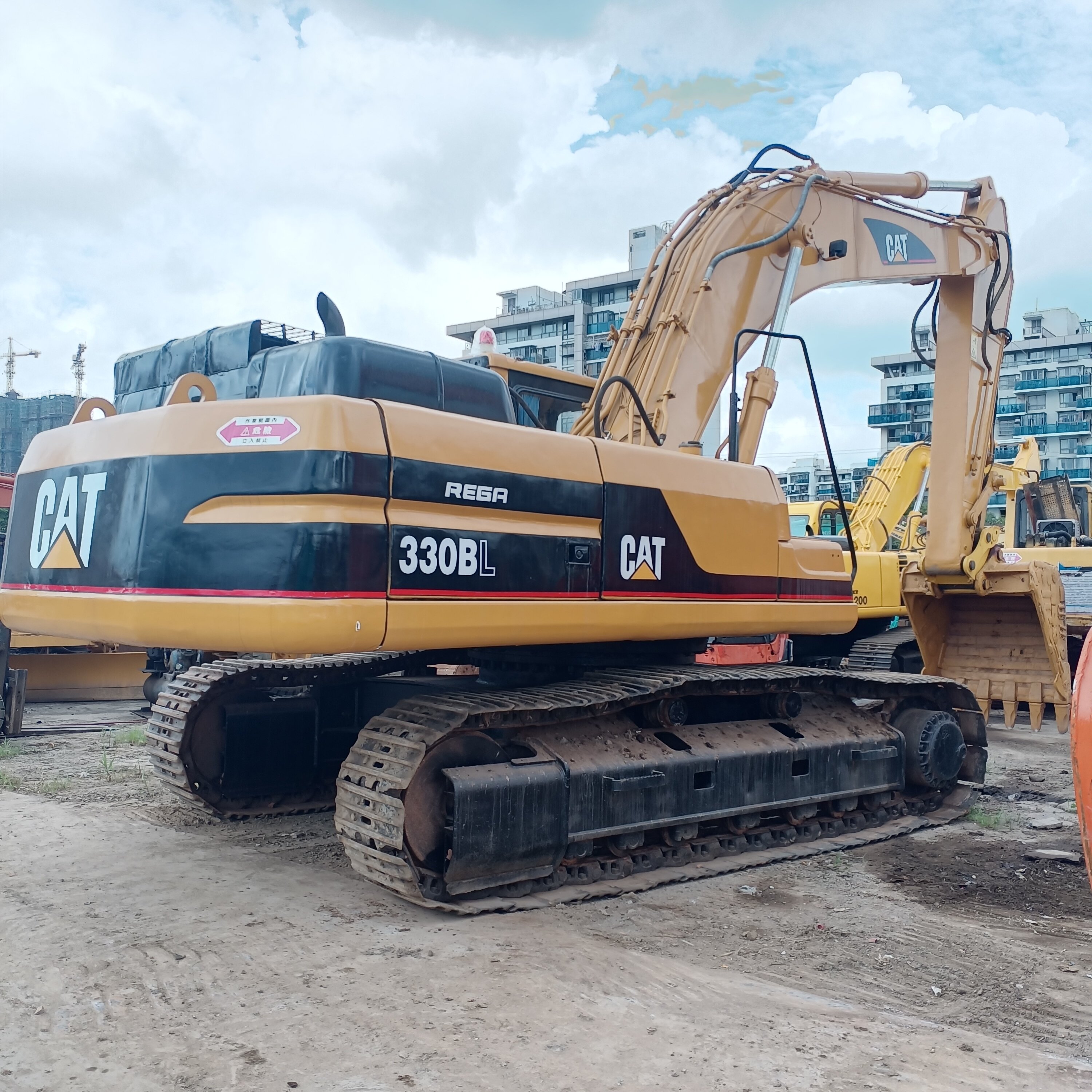 30 tons CAT 330B Caterpillar 330B used excavator Excavator Hydraulic Good Condition Second Hand
