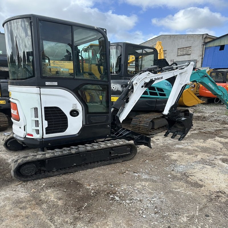 Used 2ton mini excavator Bobcat E20 secondhand mini digger CE EPA certified Low price excellent performance engineering machine