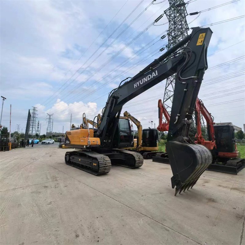 High Efficiency Used Hyundai 220-9s Crawler Excavator in Stock from South Korea Second Hand Hyundai 220-9s Machine