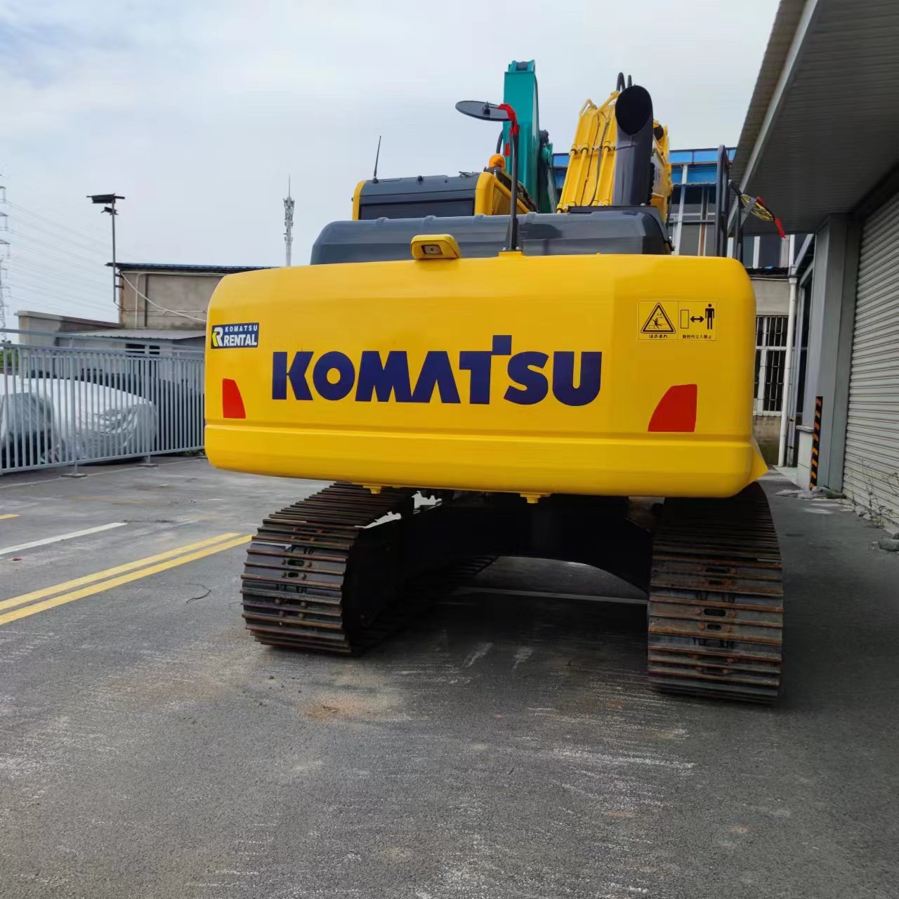 Japan made original Used Komatsu Excavator pc200-8N crawler Excavators 20ton digger
