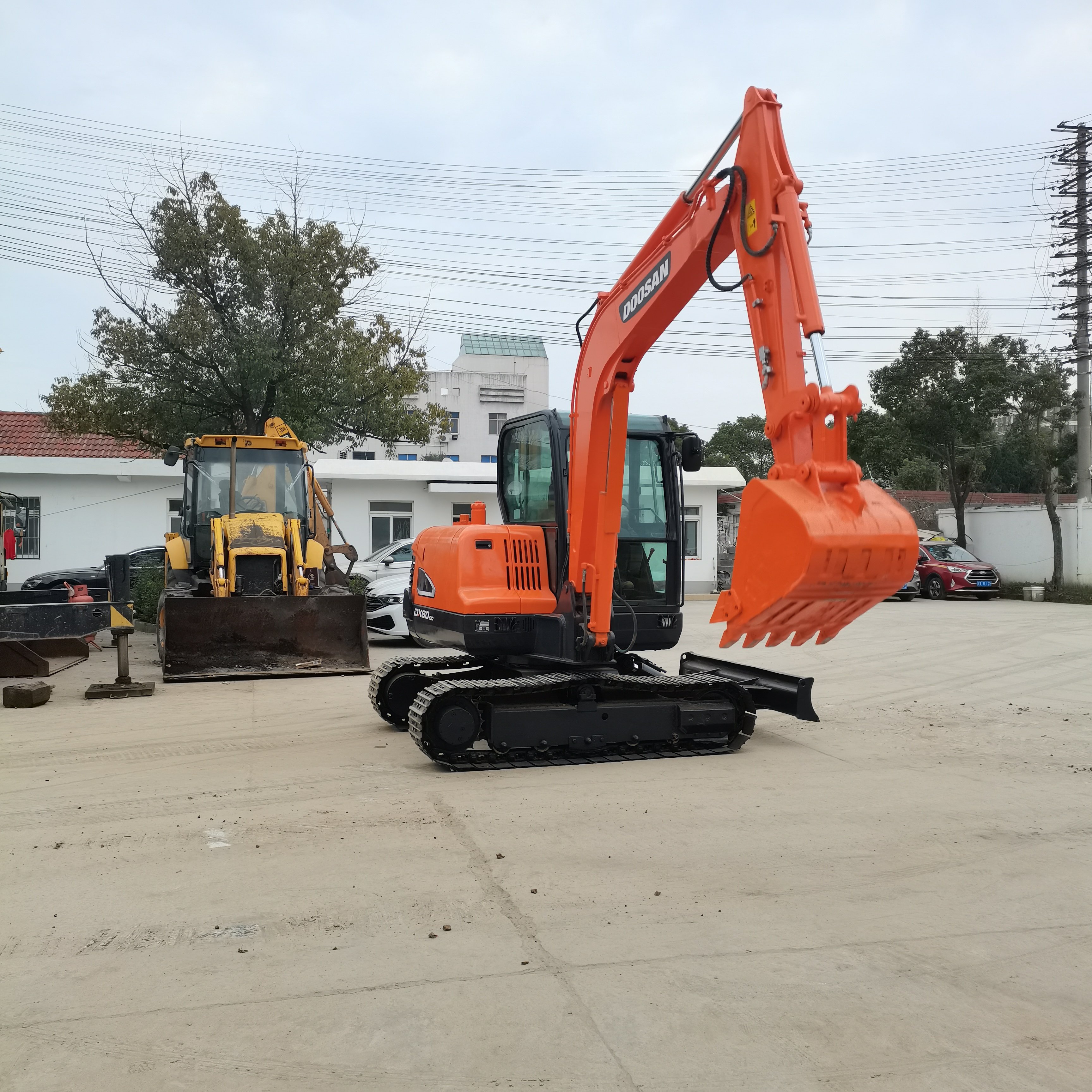 Korea Origin DOOSAN DX60 6TON Mini Crawler Hydraulic cheap used excavator Hot Sale Good Digger DOOSAN