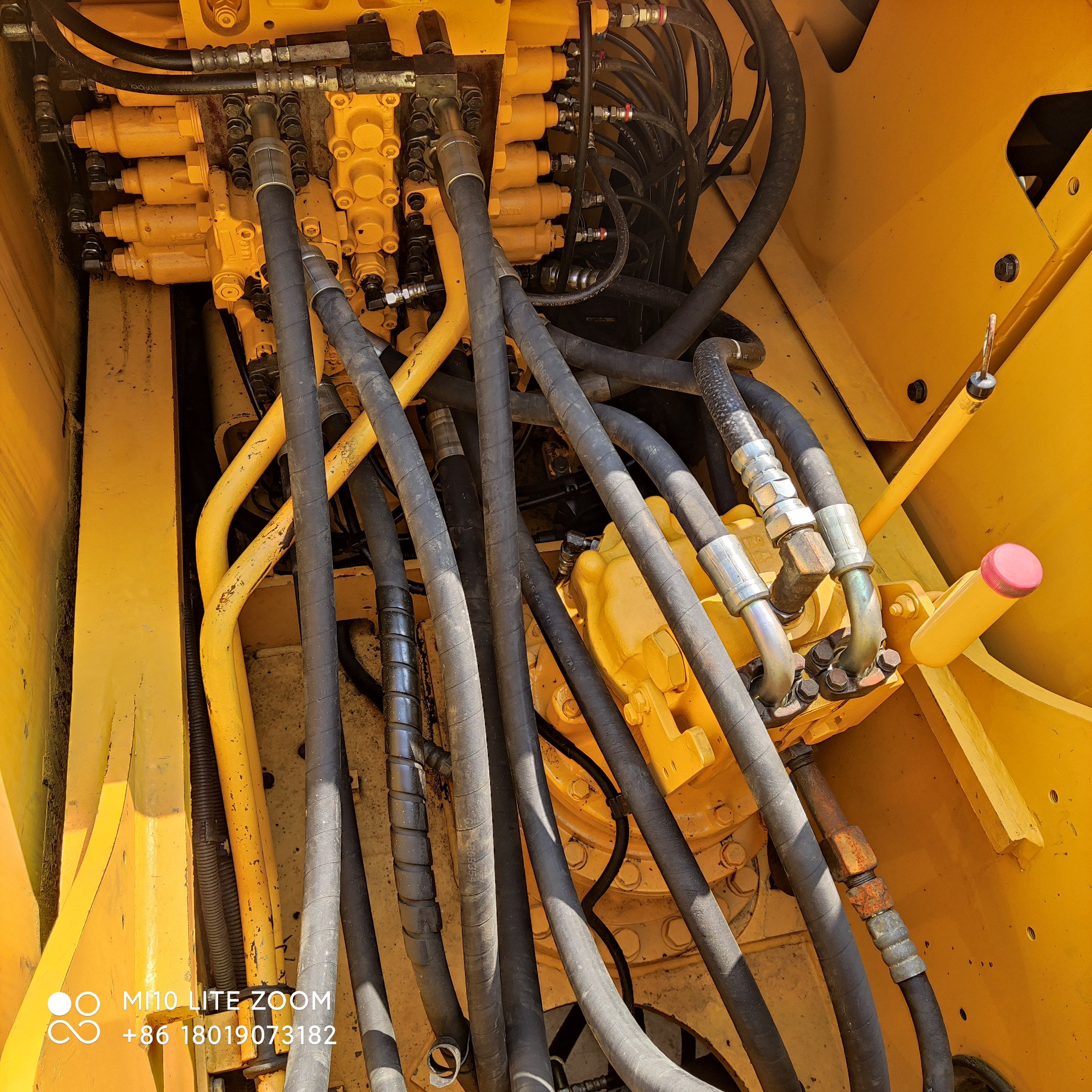 Used japan komatsu excavator PC200-8 in good condition PC55 PC60 PC78US etc on sell