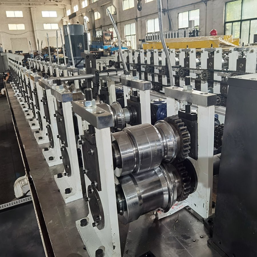 shutter door roll forming machine roller shutter door machine rolling shutter door roll forming machine