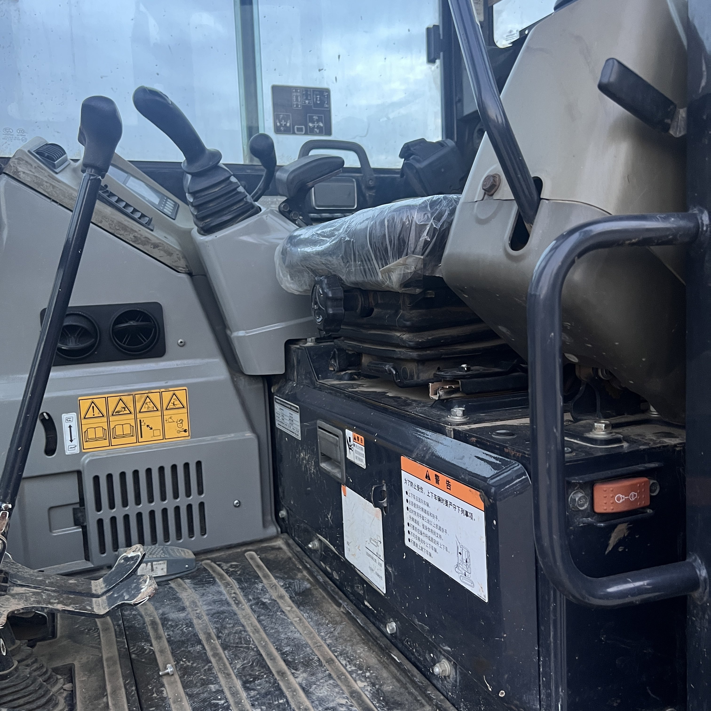 Original Yanmar Used Excavator Yanmar Vio55-6A VIO55-6B 55 80 Second Hand Crawler Excavator Yanmar