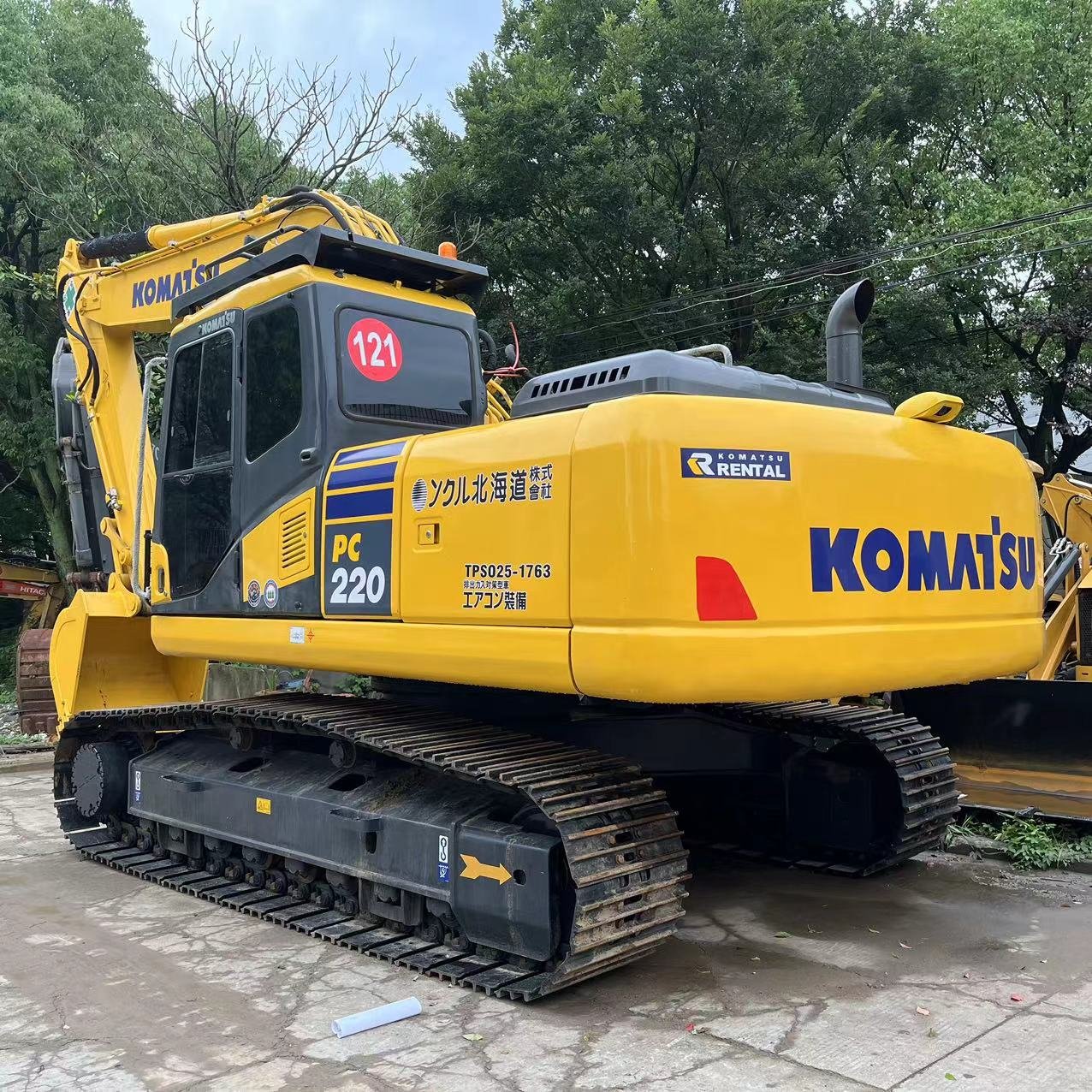 Original Japan cheap used excavator komatsu pc220 pc220-8 22 ton crawler Excavator for Sale