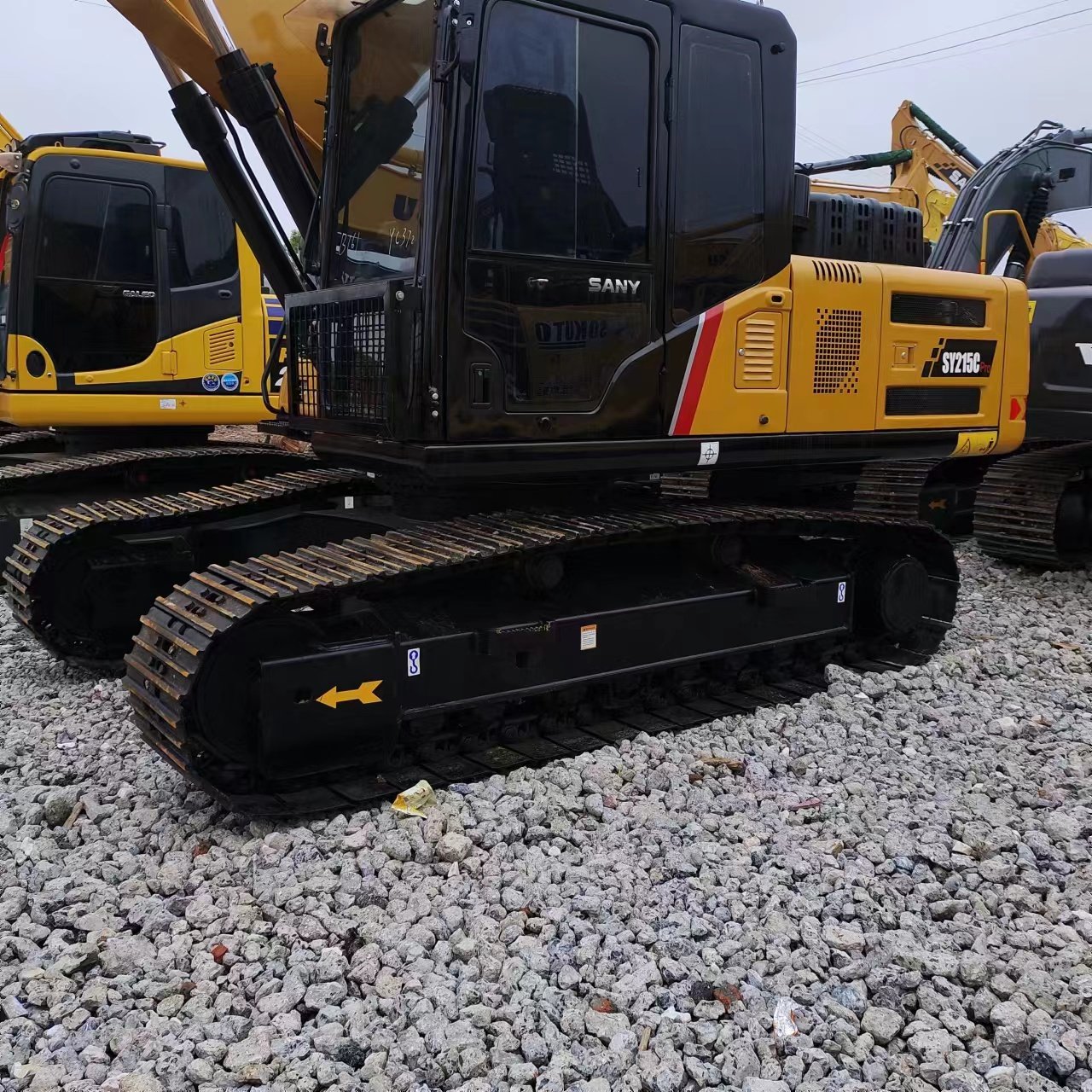 less working hours sany excavator 215 price at a low price sany excavator sany215c in stock