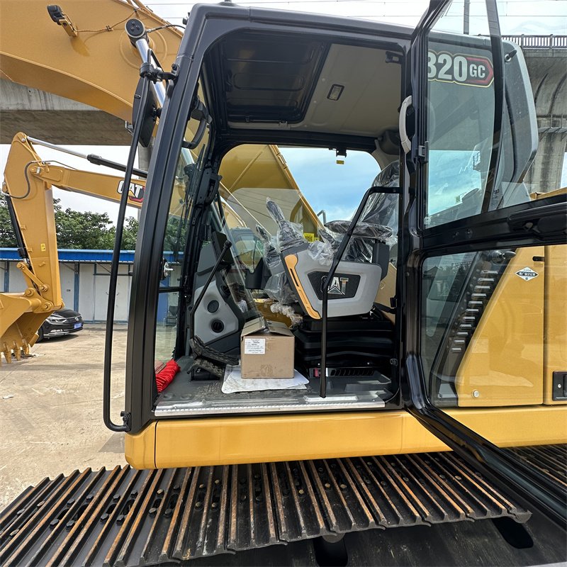 Quality Certification Original Machine Caterpillar Used CAT320GC 20 tons Crawel Excavator For Construction.