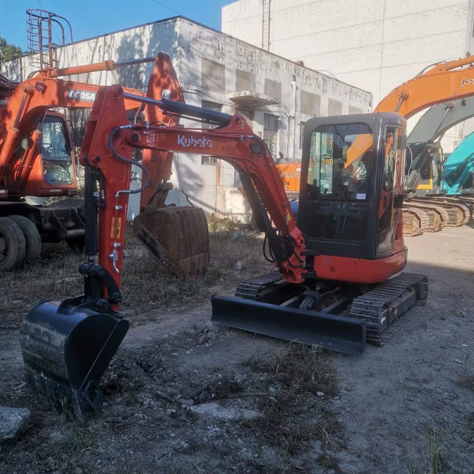 Used Kubota U35 Mini Crawler Excavator Original Japan Low Price Earth Digger Machine Second Hand Kubota U35 Excavator For Sale