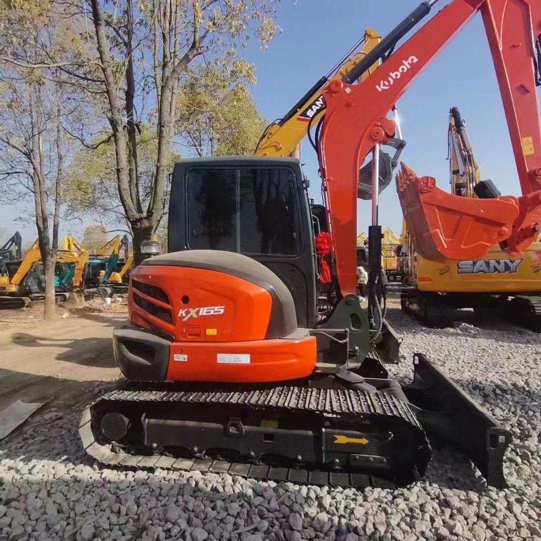 hotselling used excavator mini kubota kx165 excavator 5.5 ton hydraulic digger on sale mini digger bagger