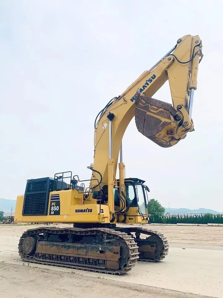 Used origin made in Japan Komatsu PC850SE 85ton hydraulic crawler big backhoe excavator in good price