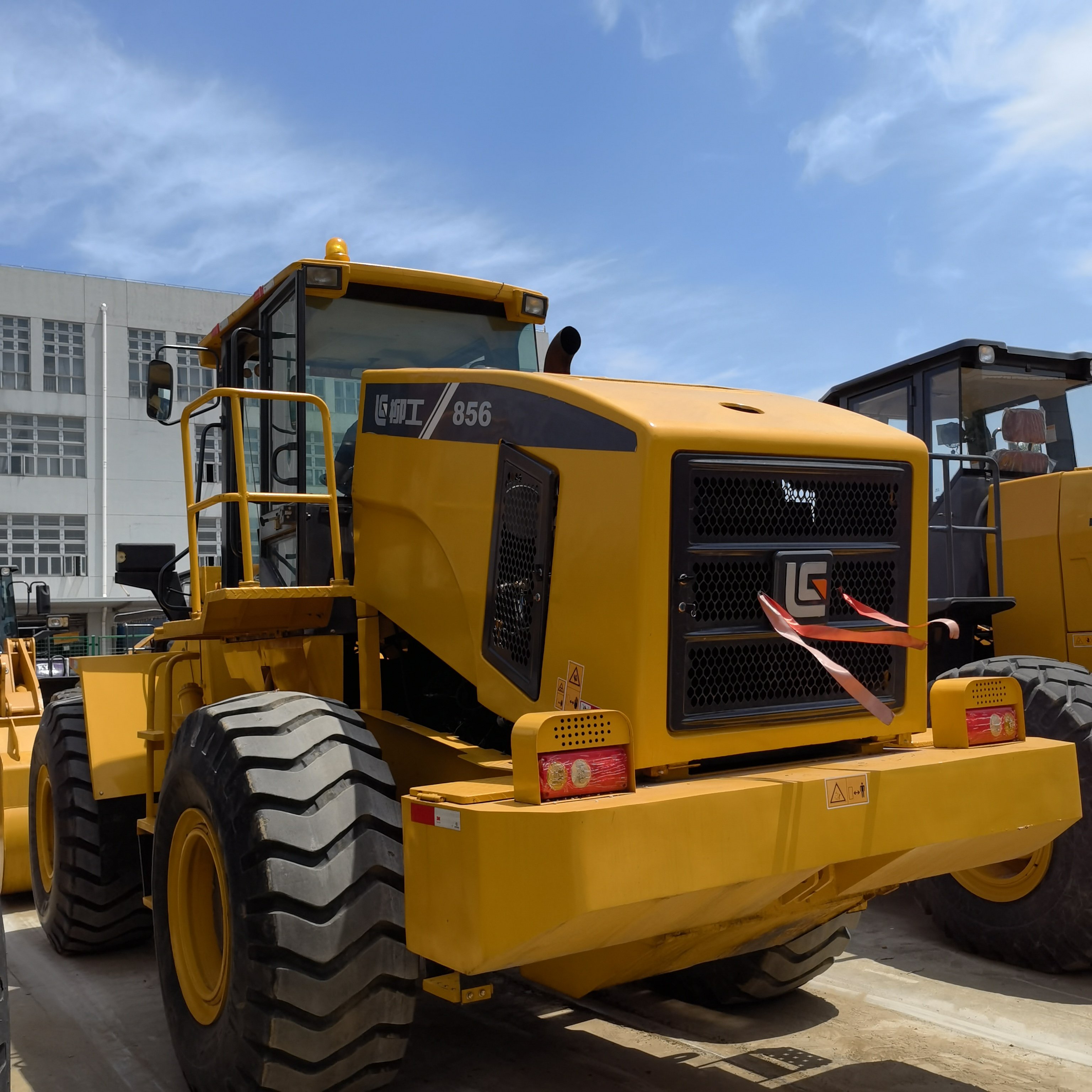 Used Low working hours Skid Loader Liugong CLG856 cheap price wheel loader earthmoving machinery good condition clg856 machine