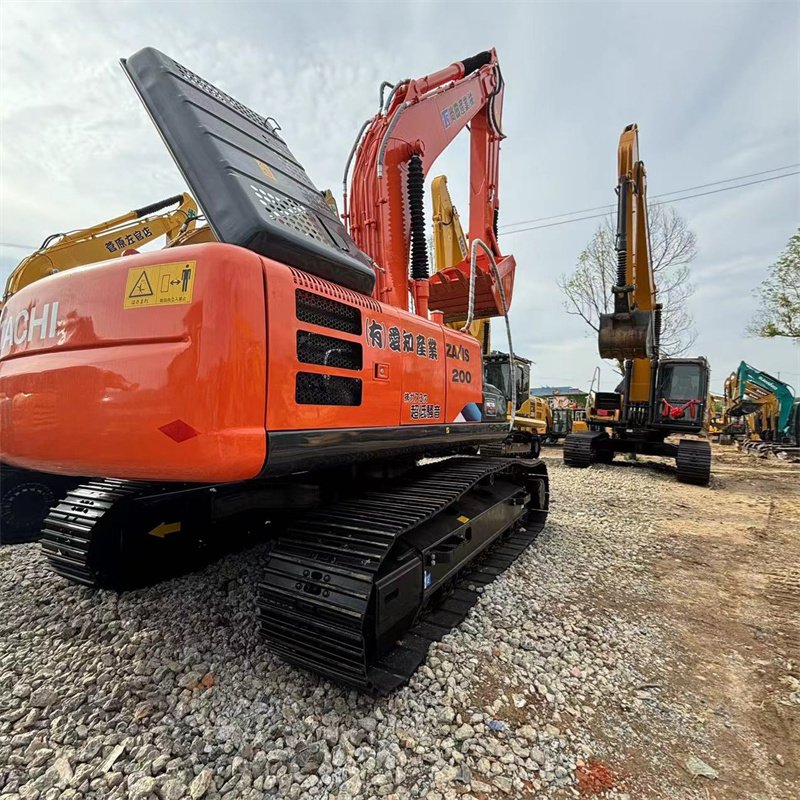 Used Excavator Hitachi ZAXIS 200 Excavator Japanese Farm Machinery Ready For Ship Hitachi 120 on sale