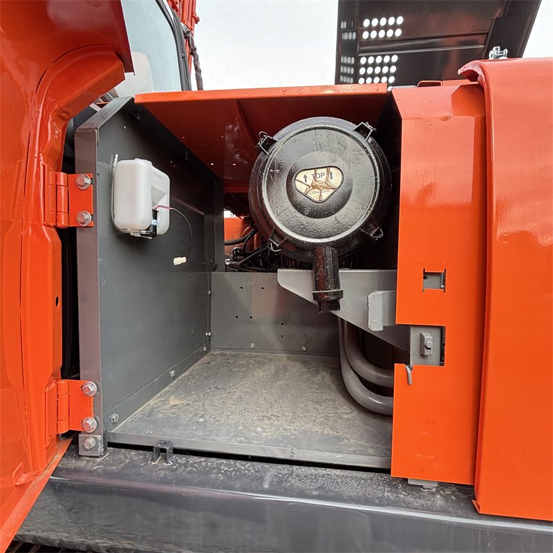 Used Excavator Hitachi ZAXIS 200 Excavator Japanese Farm Machinery Ready For Ship Hitachi 120 on sale