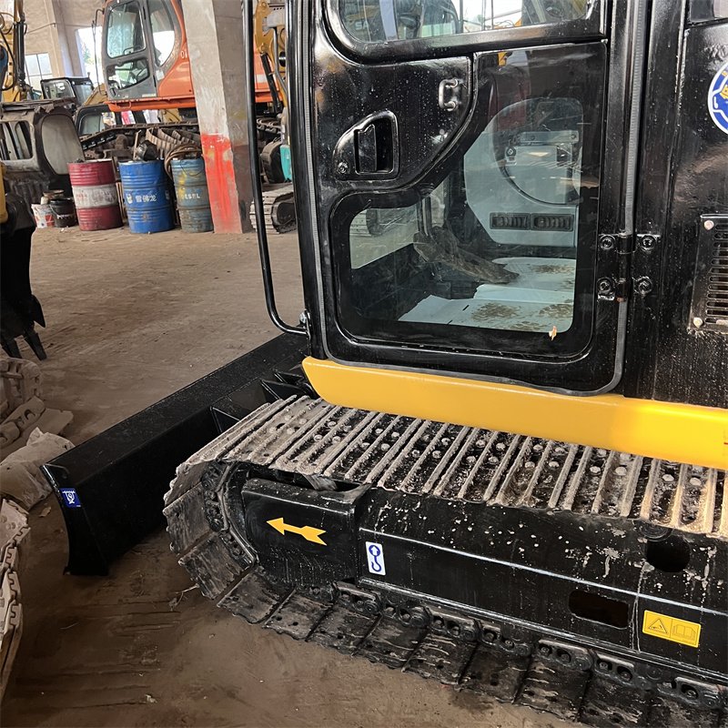 Used Caterpillar CAT 303.5 mini excavator rubber tracked CAT 304 CAT306 CAT307 cat303 small secondhand digger with dozer