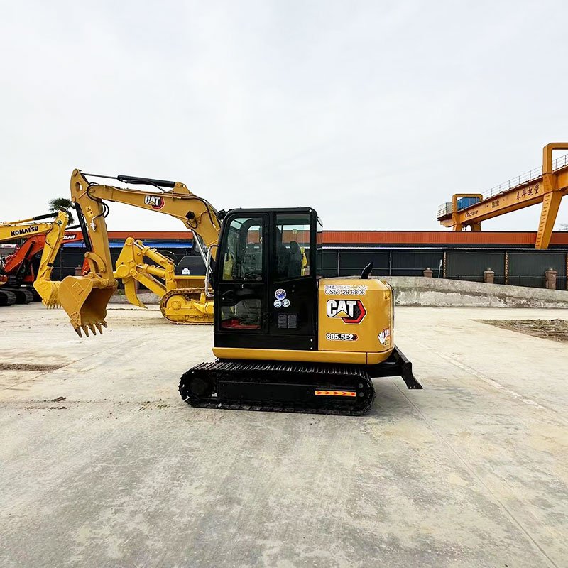 MIni 5ton digger used Cat 305.5E2 305.5 hydraulic excavator machine second hand Cat 305.5E crawler excavator excavadora for sale