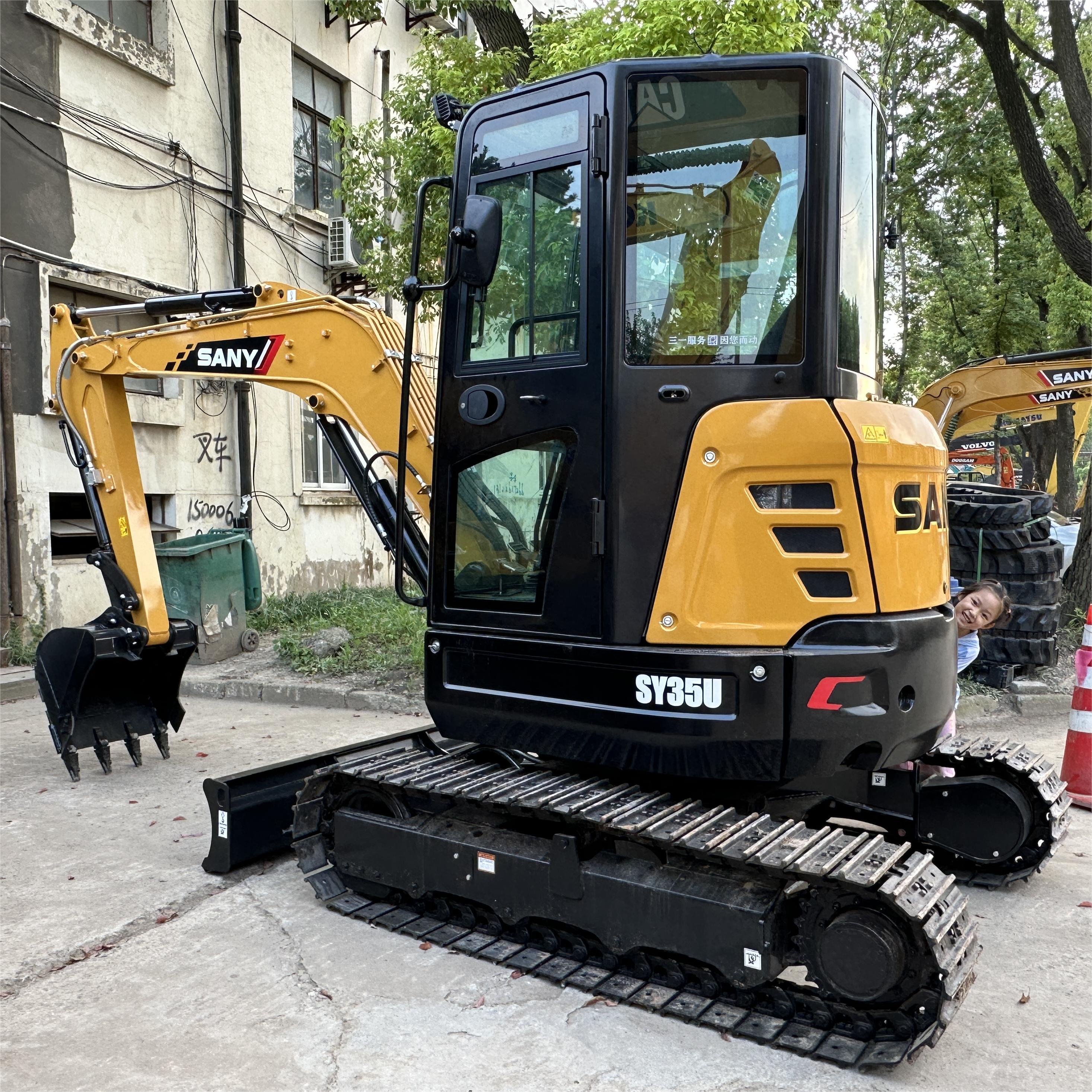 3 Ton Sany mini digger sy35u japan engine multi-functional machinery sany excavator for sale