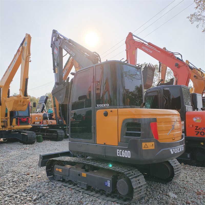 Volvo Construction Machinery EC60D Excavator Used in Good Condition with Original Engine & Pump for Sale