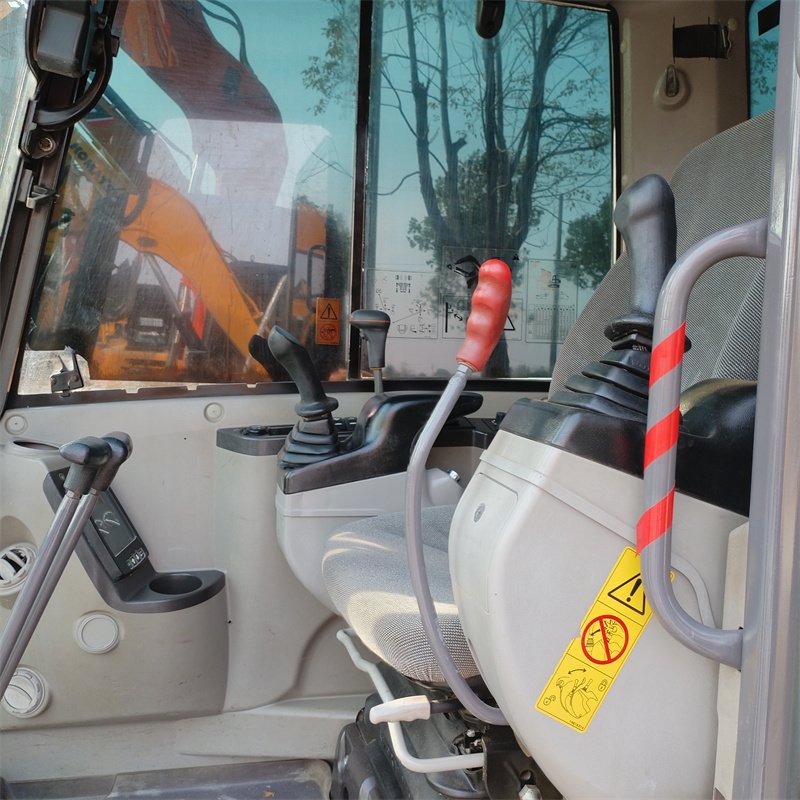 Volvo Construction Machinery EC60D Excavator Used in Good Condition with Original Engine & Pump for Sale