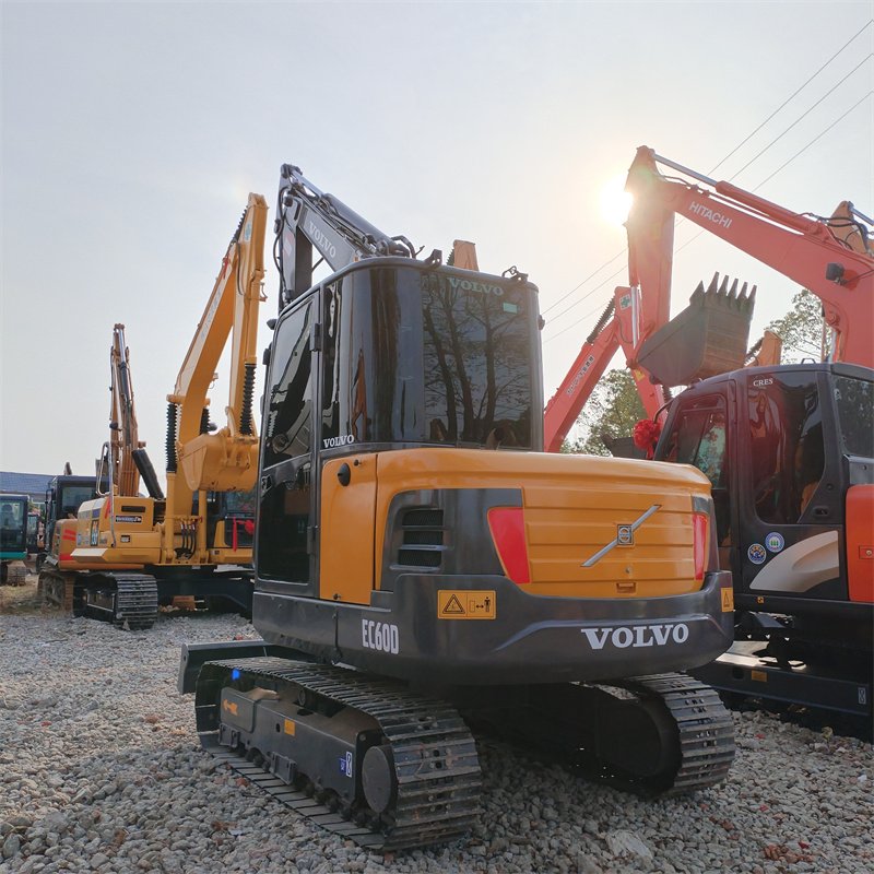 Volvo Construction Machinery EC60D Excavator Used in Good Condition with Original Engine & Pump for Sale