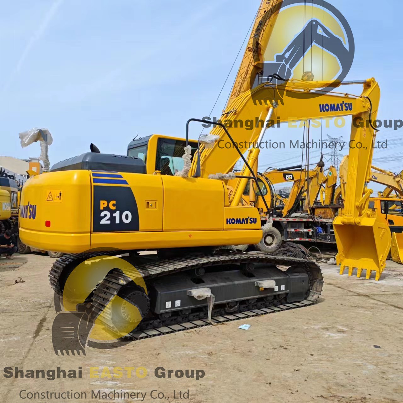 Original Japan Used Excavator Komatsu PC210LC Wider Track Excavator Komatsu 21 tons Large Heavy Construction Machine for Sale