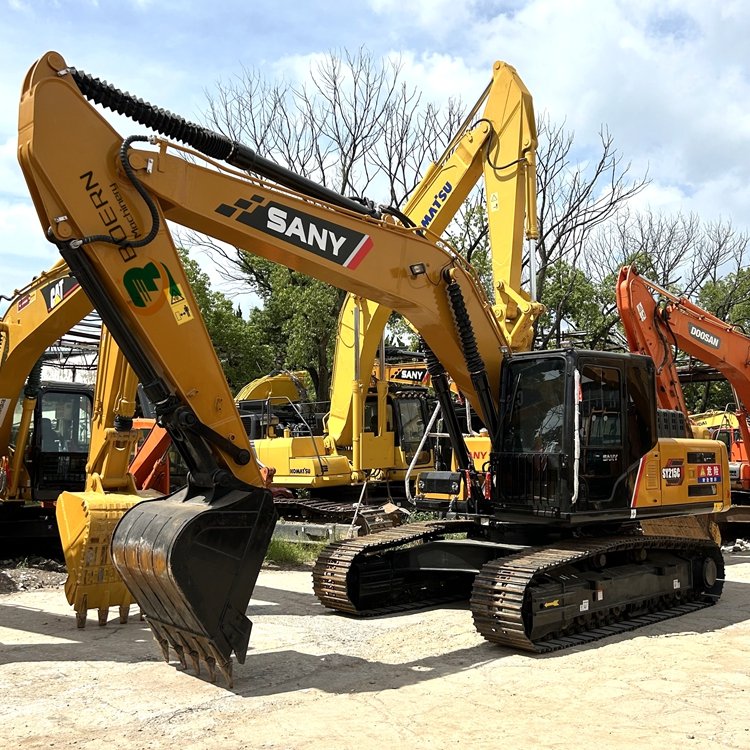 90% new Chinese brand Sany Sy215c pro used hydraulic crawler excavator and other types of excavator sold