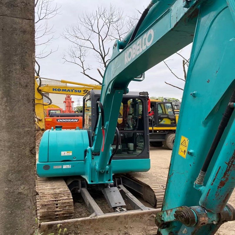 Best Performance Original Paint Japan Kobelco SK60 Excavator Kobelco Hydraulic Crawler Used Excavators