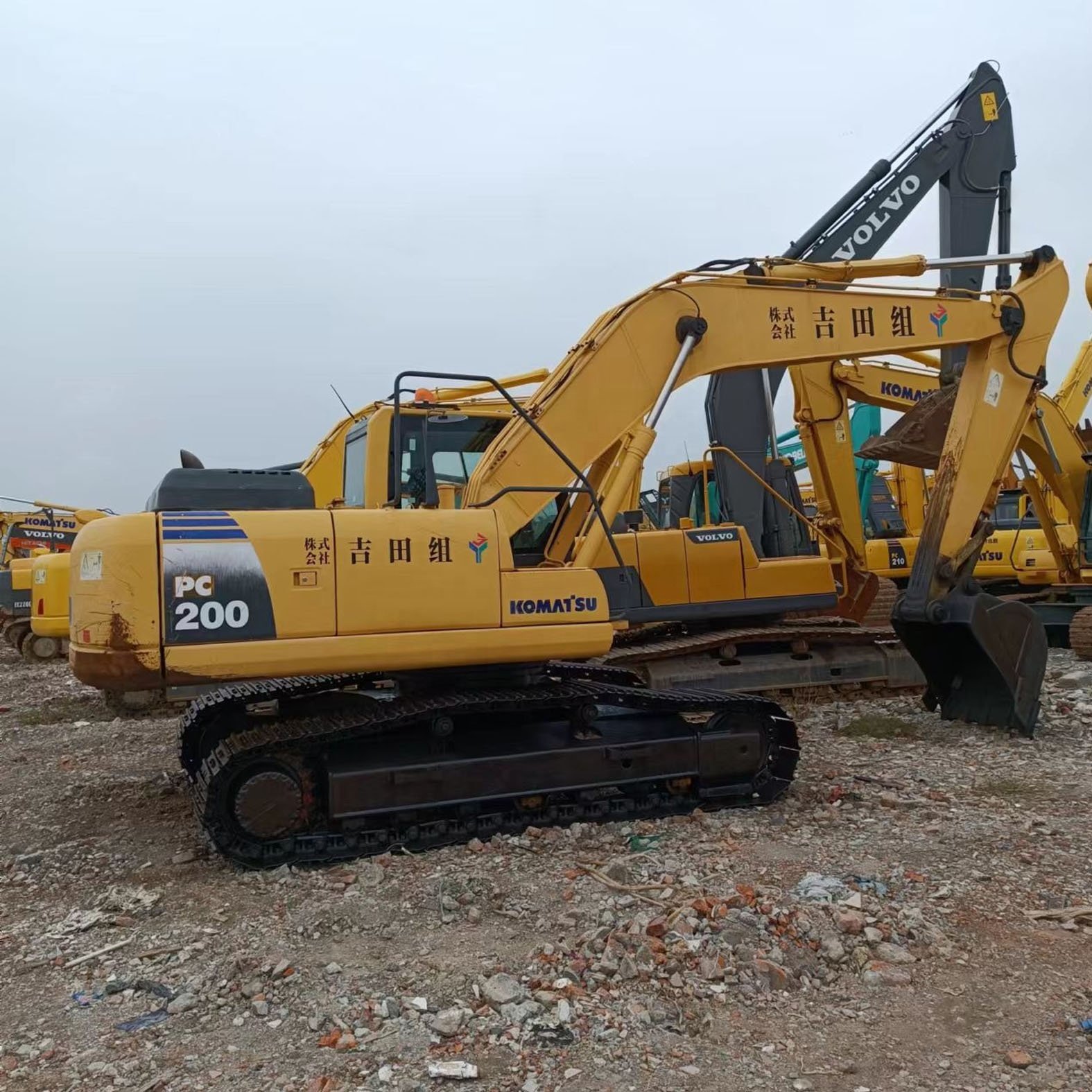 Original Painting Second Hand Komatsu PC200-8N1 PC200-8 Crawler Excavator Japan Brand Second Hand Komatsu PC200-8N1 Excavator