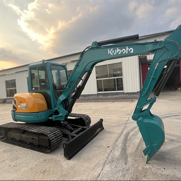 Kubota Kx155-5 Second Hand 5 Tons Crawler Excavators Japan Earthmoving Machinery Used Kubota 155 for Sale