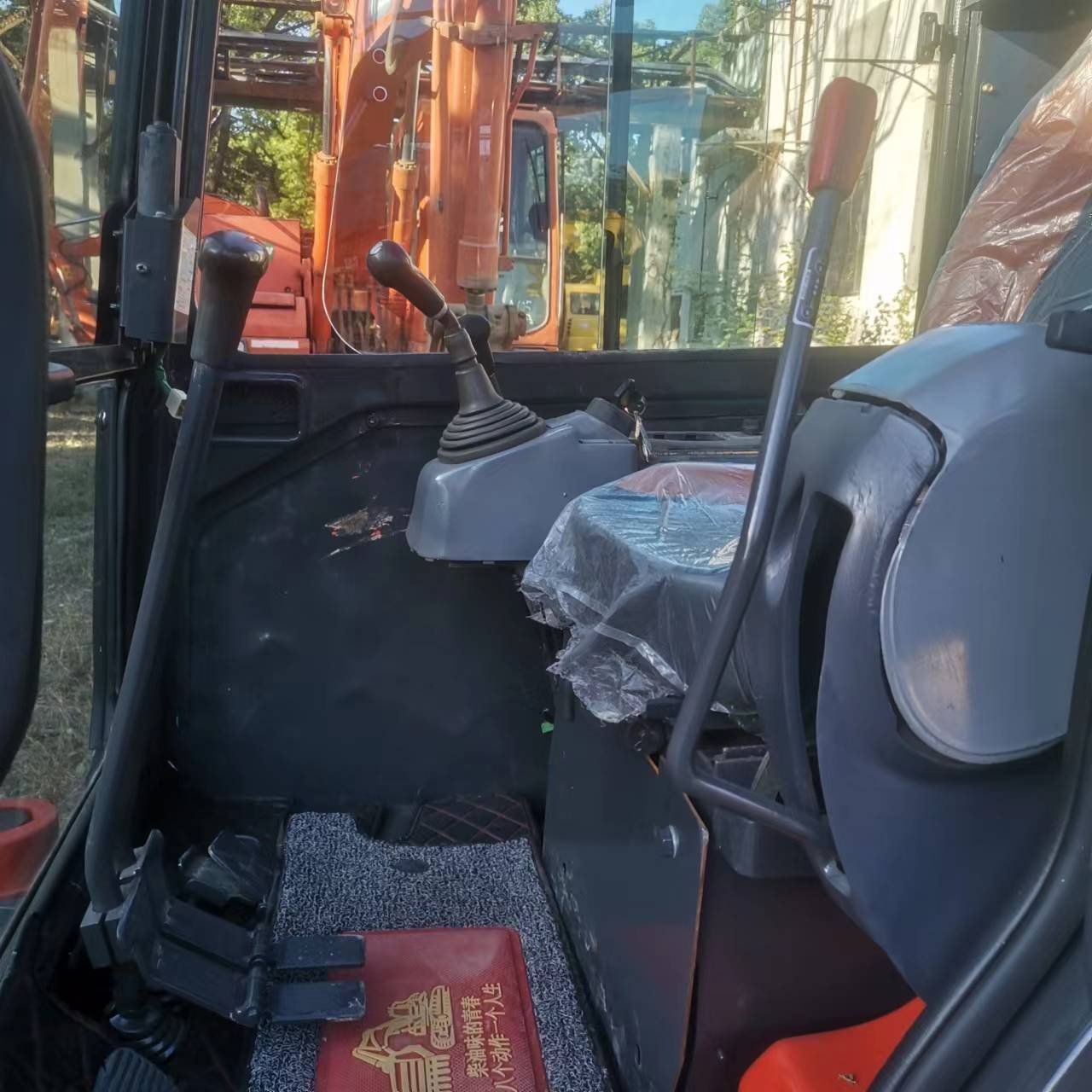 Used mini 3.5 ton 5 ton excavator Kubota U35 nice machine for farm garden original used Kubota U35 excavator on sale