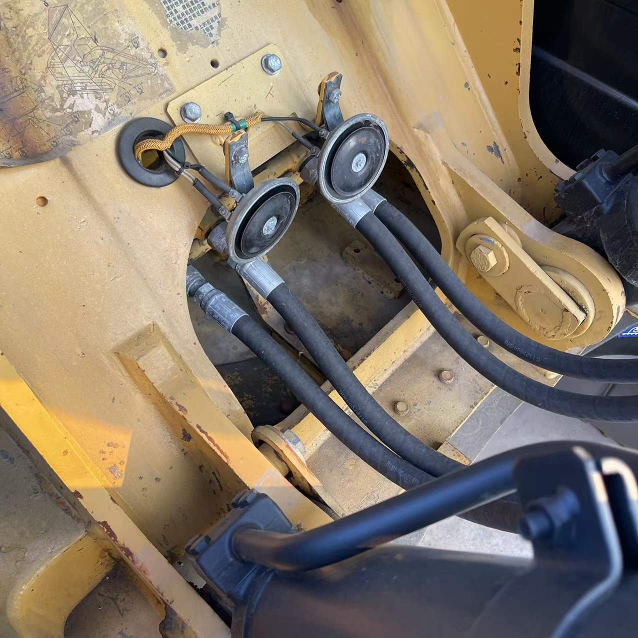 Used 15 tons excavator CAT315 312 313 318 320 second hand caterpillar excavator original machine low price