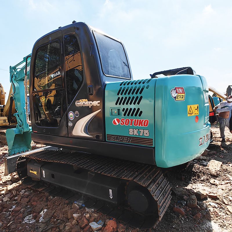 8ton Cheap Price Japan Used Kobelco SK75 excavators 2023Year Kobelco75 Original engine secondhand Kobelco 75 excavators for sale