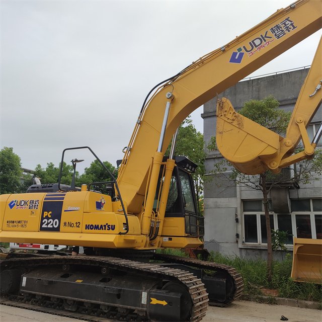 Original Japan Komatsu PC220 Excavator Komatsu Excavator In Low Price Used Komatsu Excavator For Hot Sale