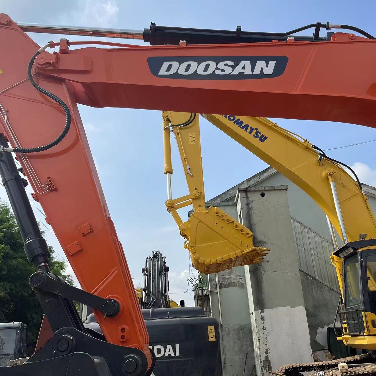 South Korea original Doosan used excavators dx300 dx300lc dx260 /low price 30 ton used doosan dx300 excavator for sale