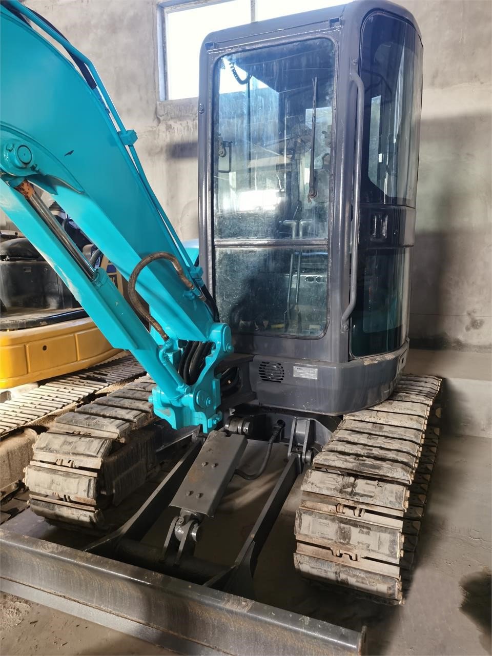 Used Mini Excavator Kobelco Sk 30sr in Used Condition for Super Sale 3ton Secondhand Japanese Track Digger