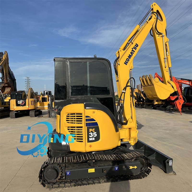 Used Mini Small 3.5Ton KomatsuPC35MR Excavator High Quality Digger For Sale