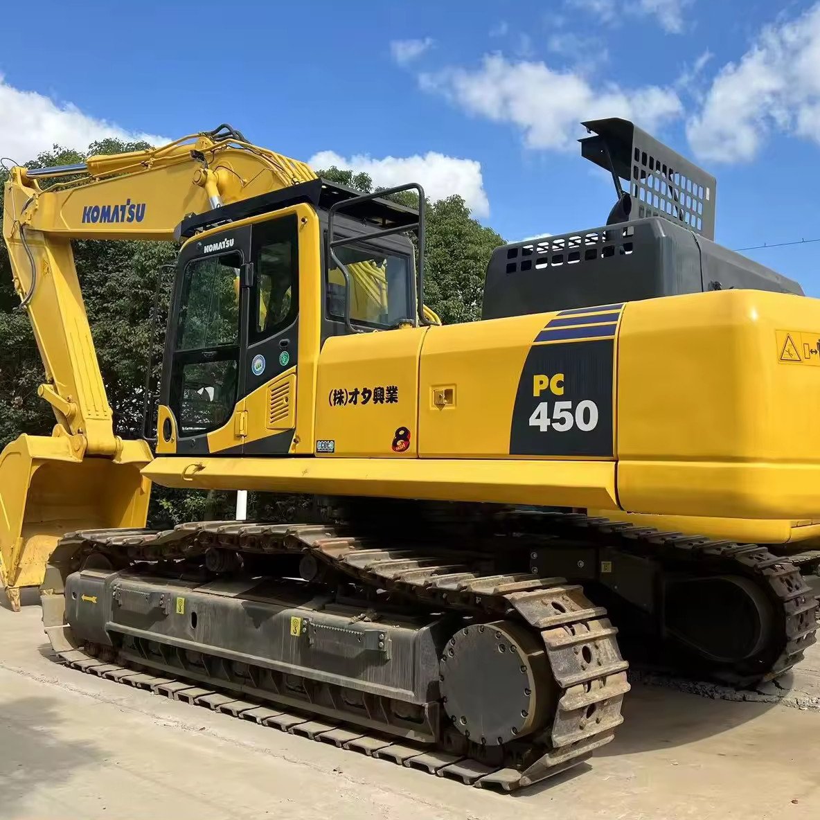 Used Komatsu PC450-8 Crawler Excavator 45 Tons Capacity Original Japan Komatsu 450-8 Komatsu Engine Core Construction Machinery