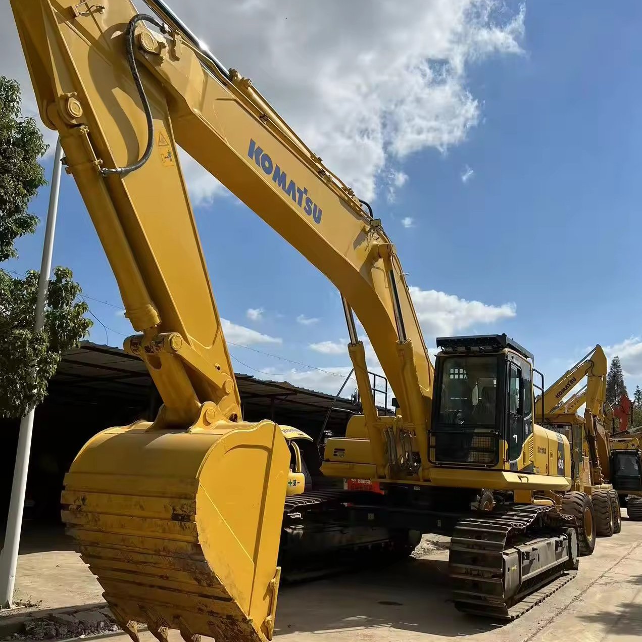 Used Komatsu PC450-8 Crawler Excavator 45 Tons Capacity Original Japan Komatsu 450-8 Komatsu Engine Core Construction Machinery