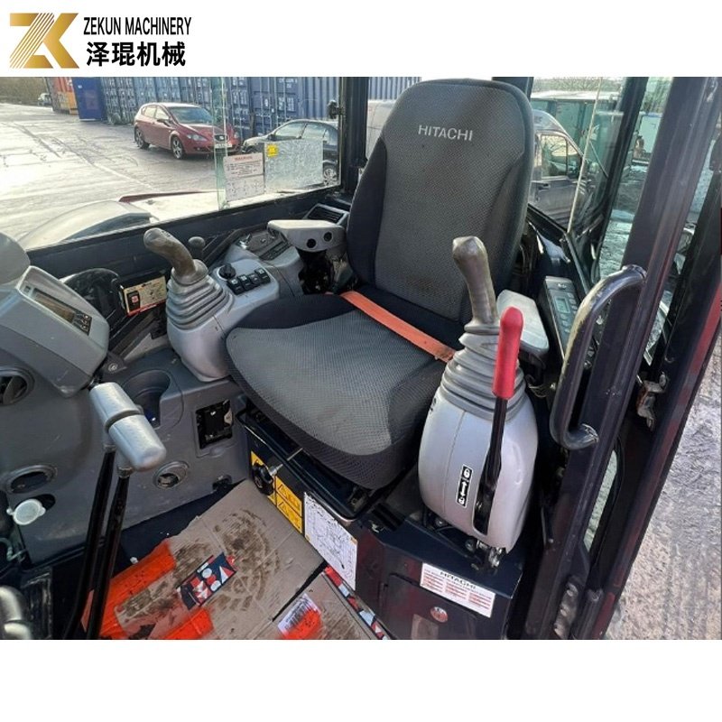 Backdigger 5.5Ton Used Hitachi Zaxis 55 Excavator ZX55U