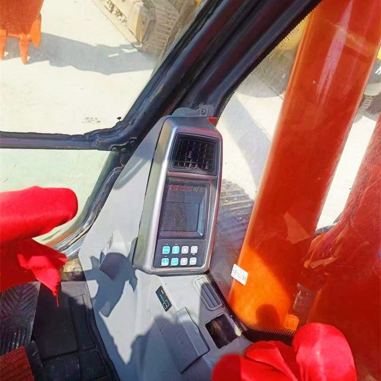 used Doosan DX225 excavator with 20 ton send hand excavator cheaper cost made in Korea 2019 year model