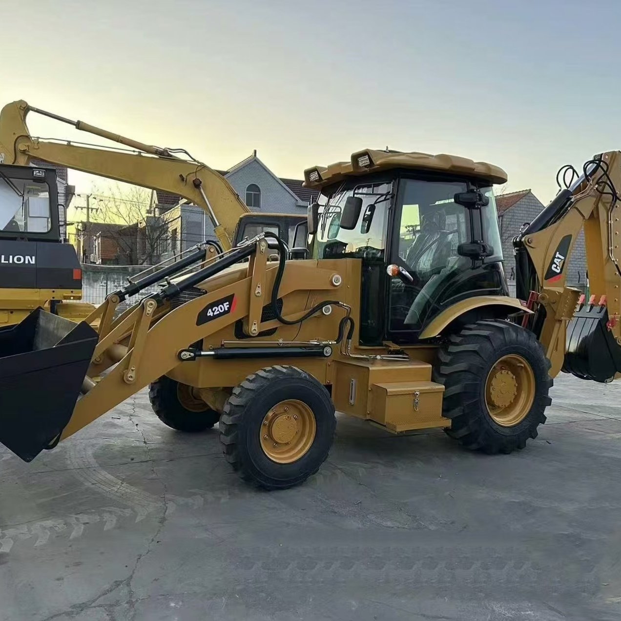 High Quality JCB Used 3CX 4CX Excavator Whole Machine in Good Condition Earthmoving Machinery Low Price CAT 420F Backhoe Loader